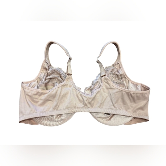Glamorise Nude Bra Size 50C Front Closing EUC - Picture 2 of 6